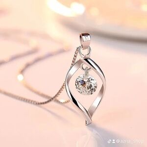 Elegant Silver Pendant Necklace